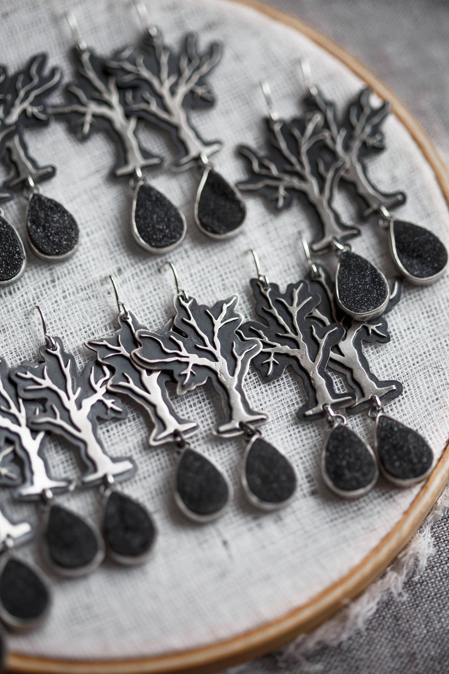 Leafless Dim Earrings | #9