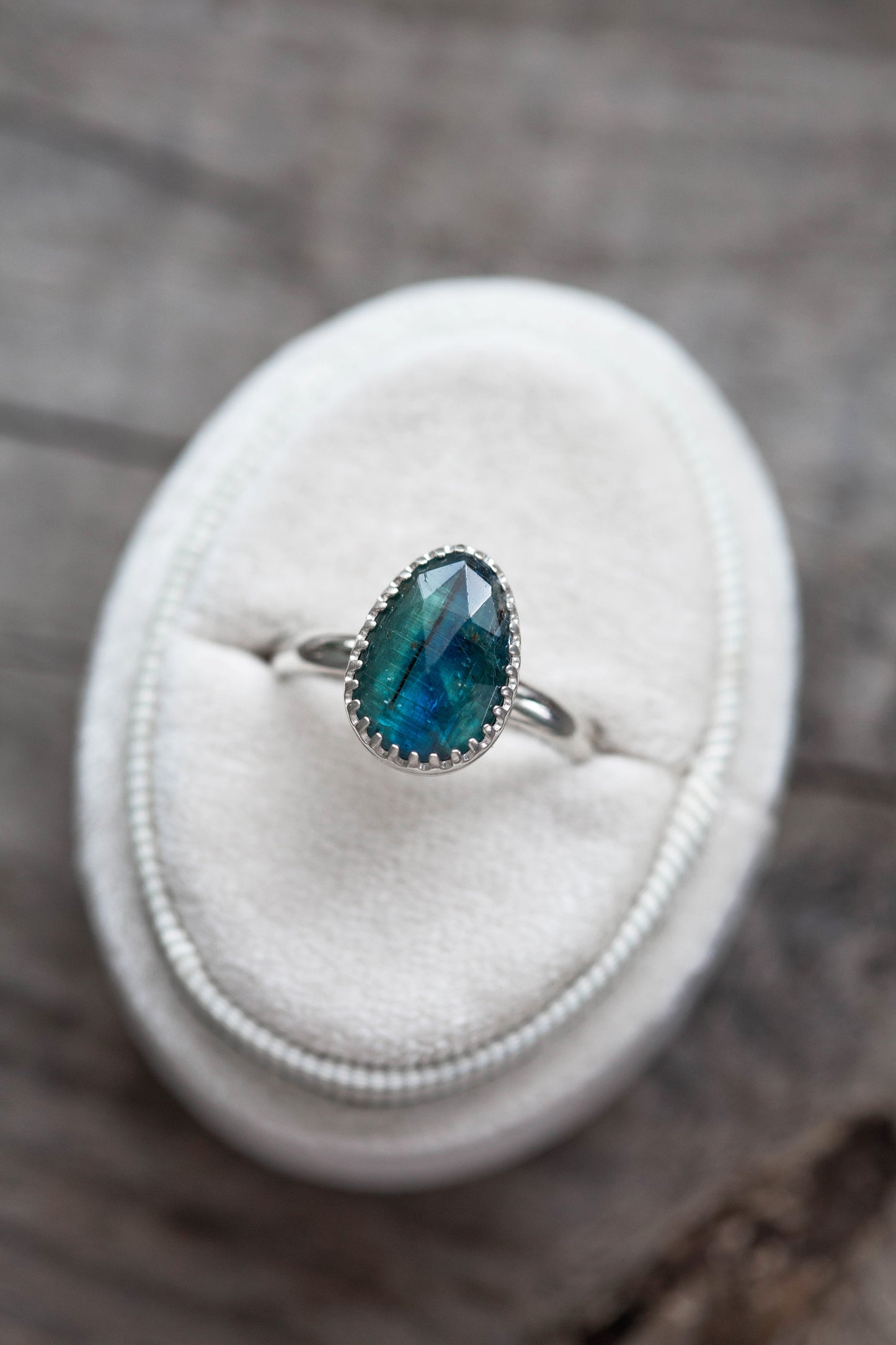 Size 9 | Kyanite Ring | #29