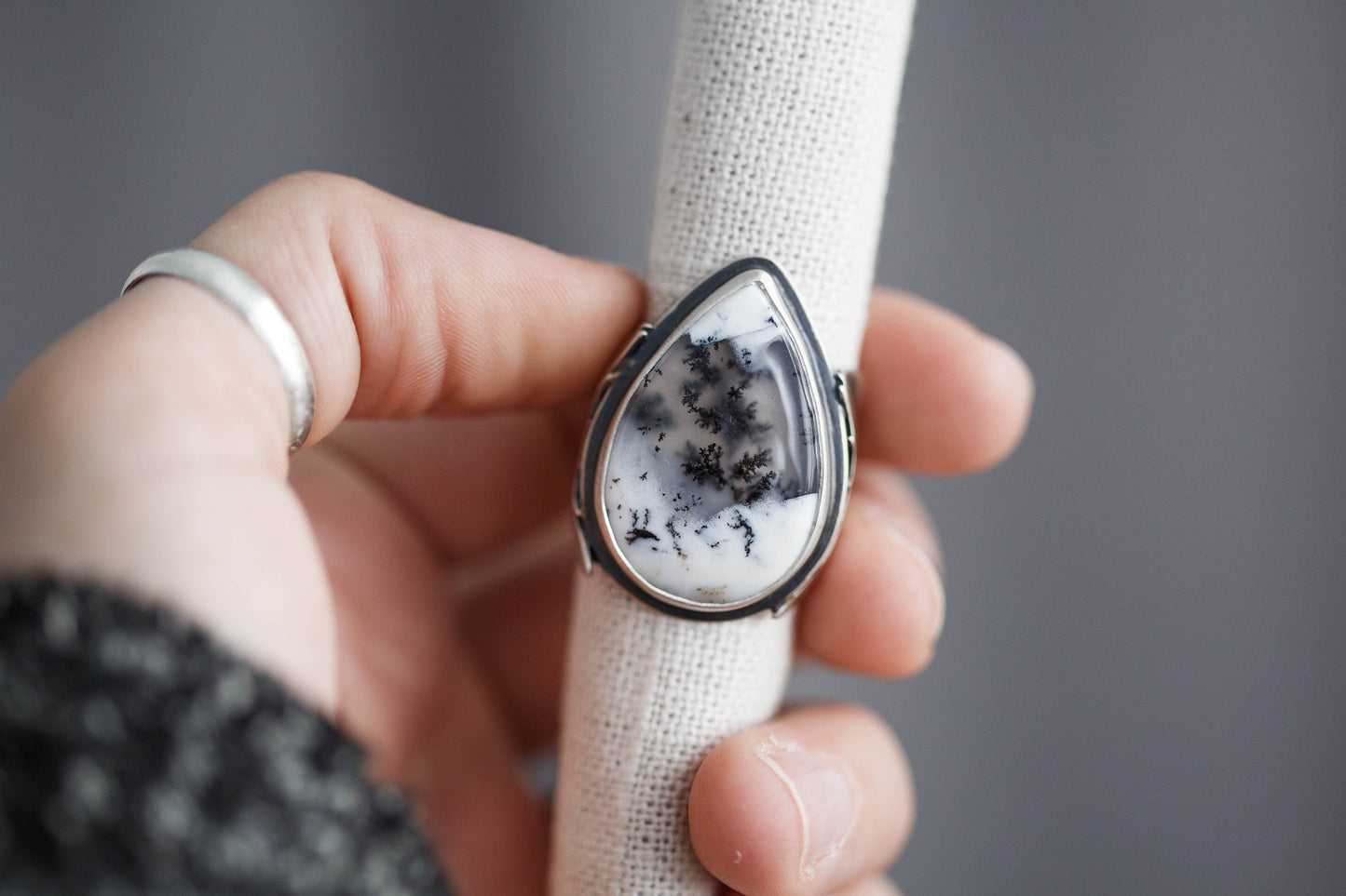 Size 8 | The Owl's Path Ring | Wide Saddle Band | #10