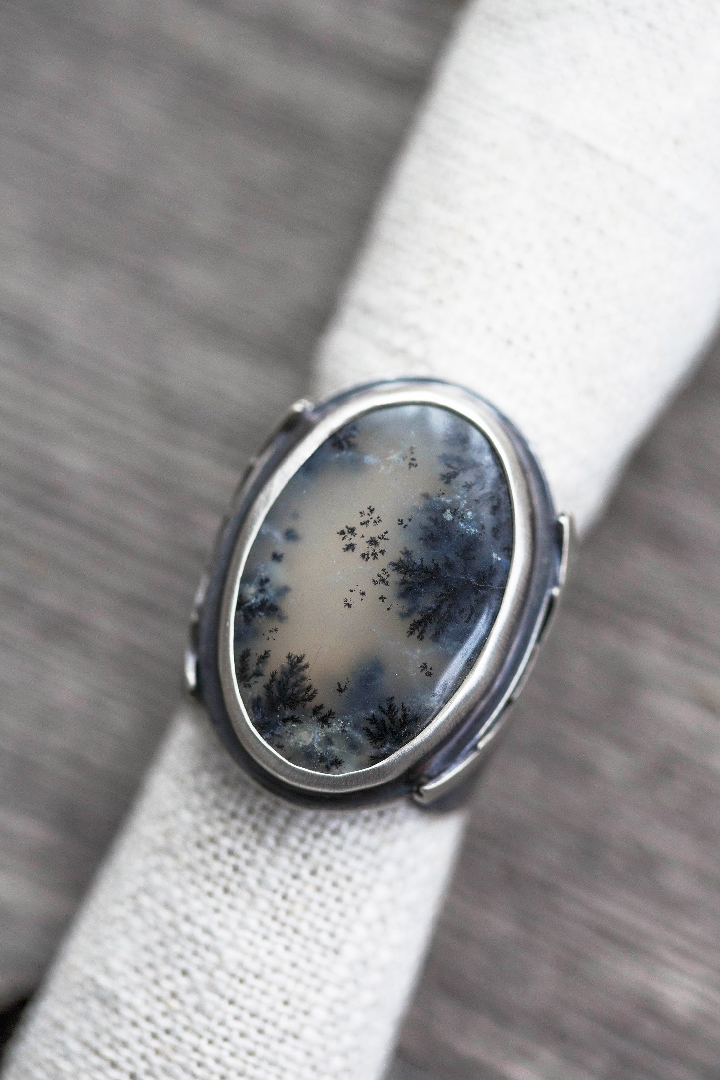 Size 8 | The Owl's Path Ring | Wide Saddle Band | #11