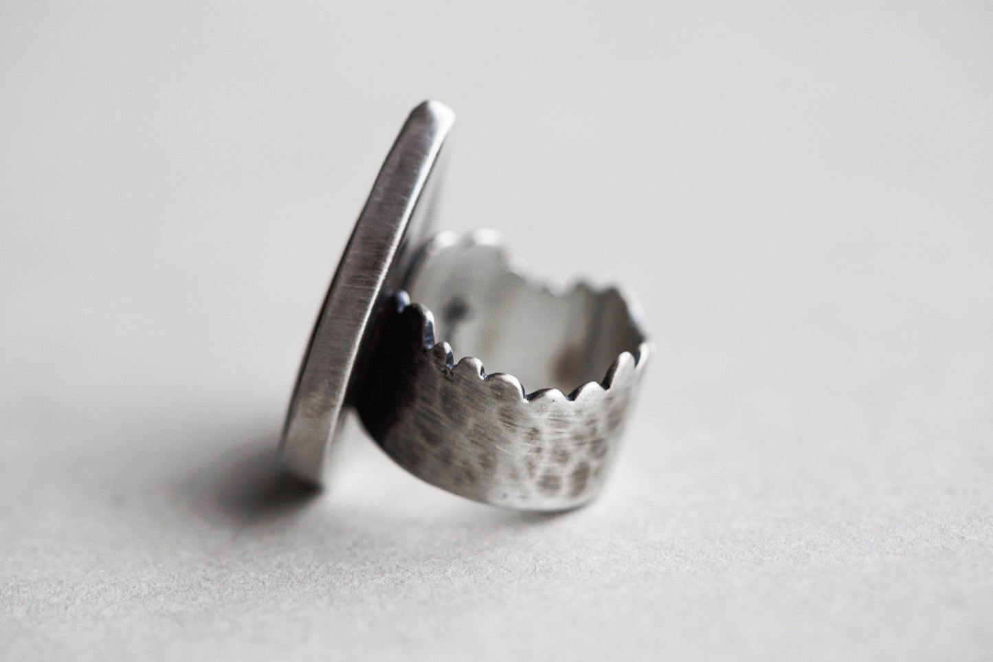 Size 8 | Tempered Ring, v. I | Wide Cloud Bank Band | #5