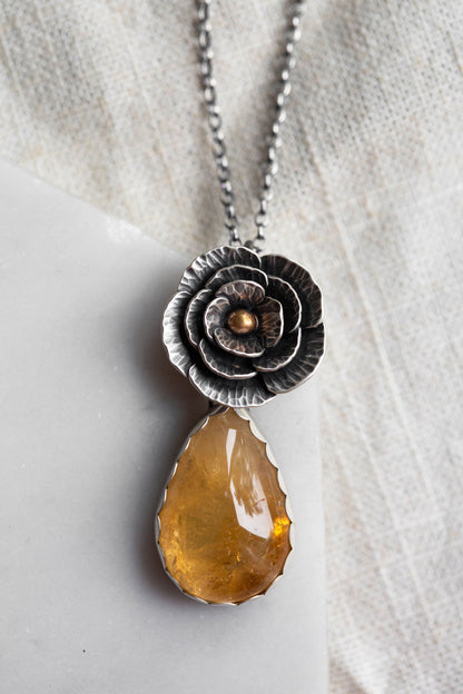 Bee Bloom Necklace | #5