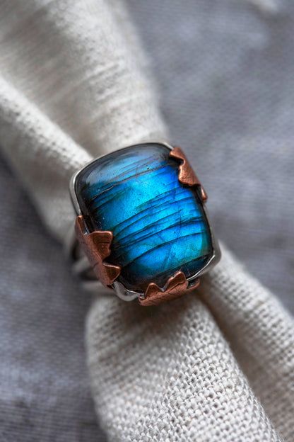 Size 6.5 | My November Guest Ring | #33