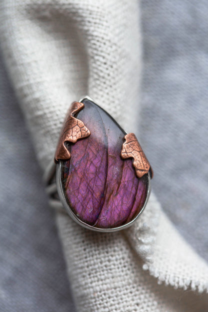 Size 7.5 | My November Guest Ring | #40