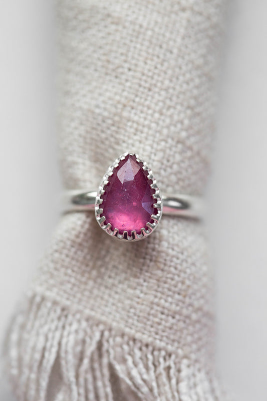 Size 8 | Pink Sapphire Ring | #20
