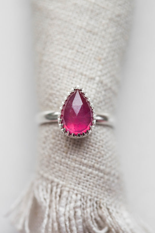 Size 7.5 | Pink Sapphire Ring | #21