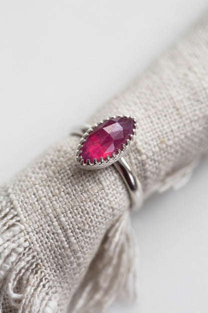 Size 8 | Pink Sapphire Ring | #22