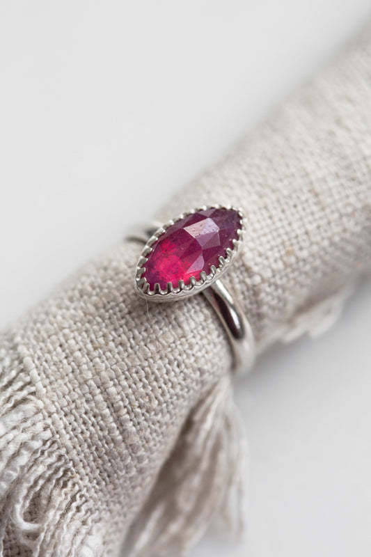 Size 8 | Pink Sapphire Ring | #22