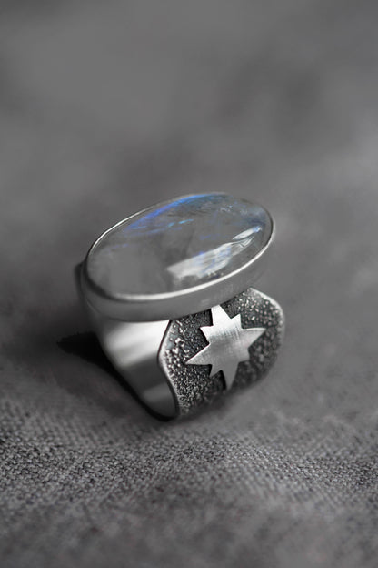 Size 9  |  Stardust Ring  |  #10