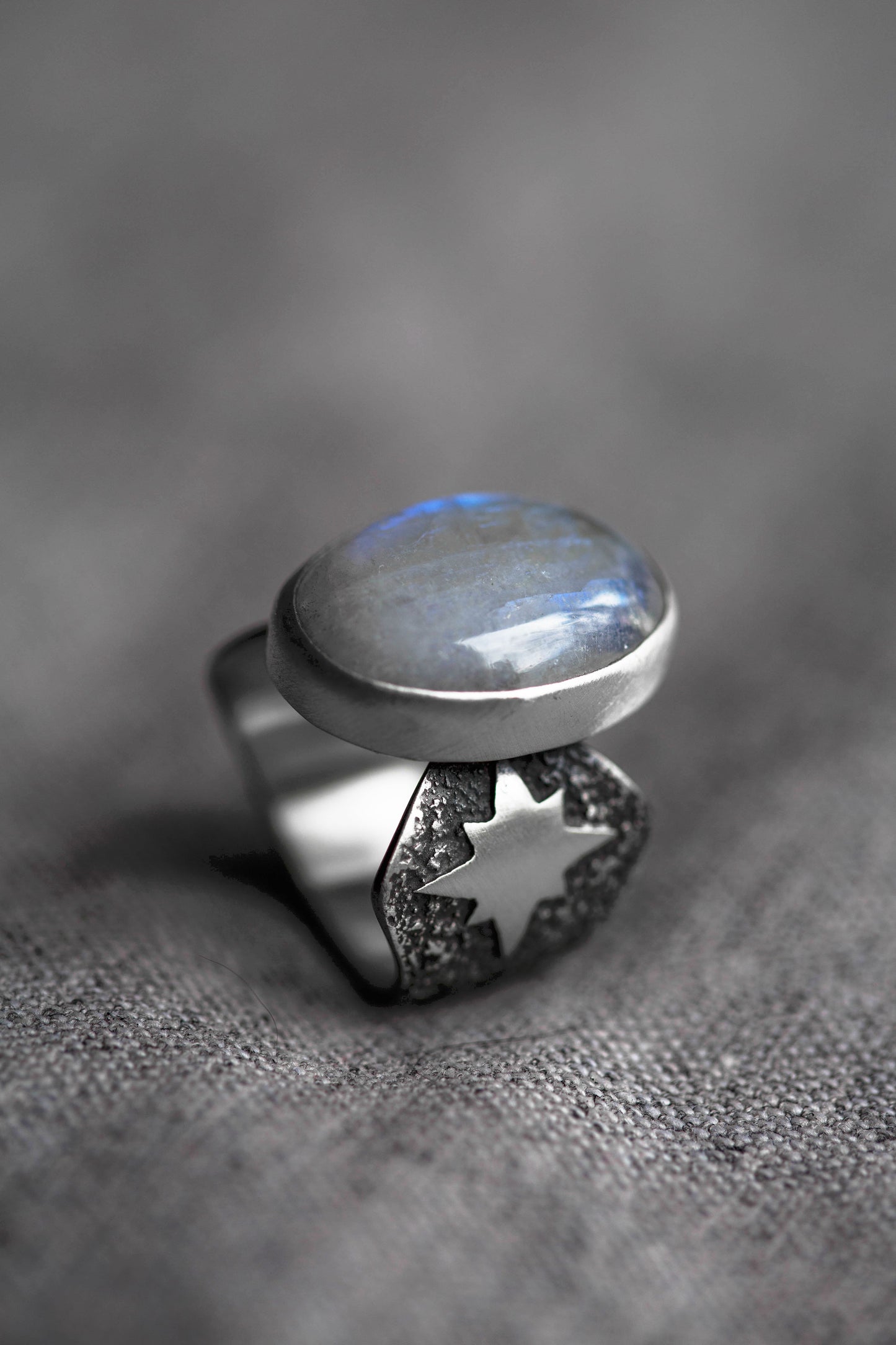 Size 8  |  Stardust Ring  |  #11
