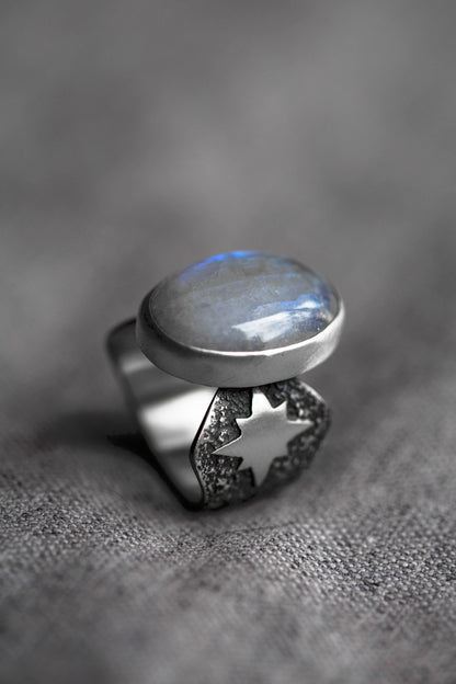 Size 8  |  Stardust Ring  |  #11