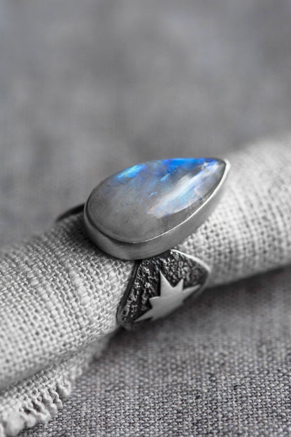 Size 7  |  Stardust Ring  |  #13