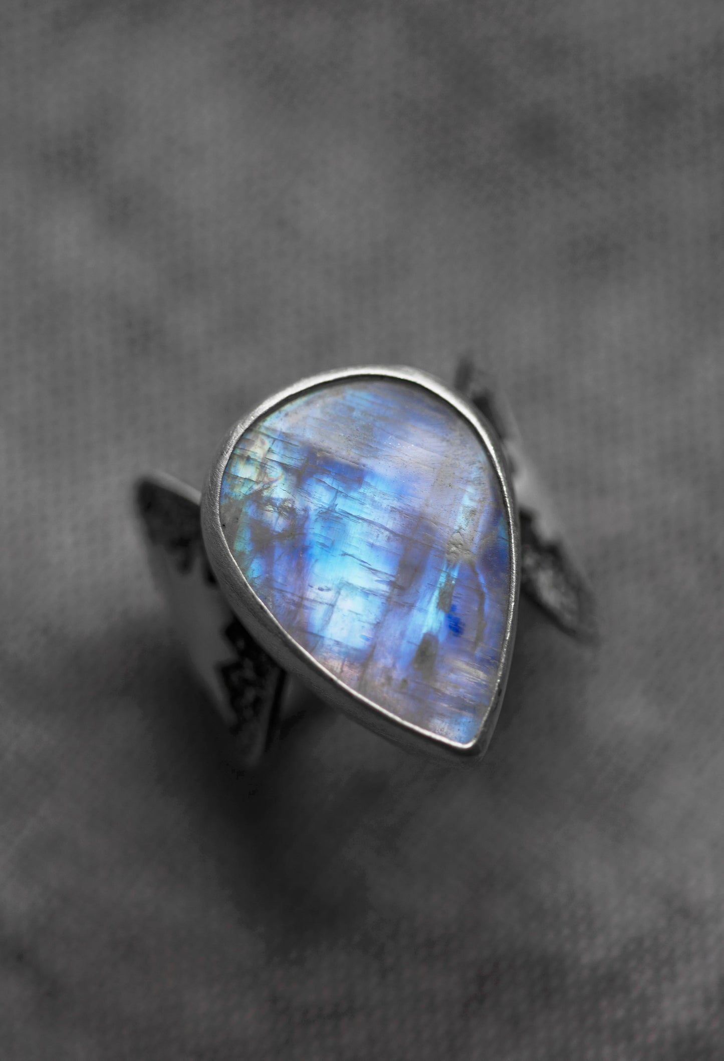 Size 8  |  Stardust Ring  |  #16