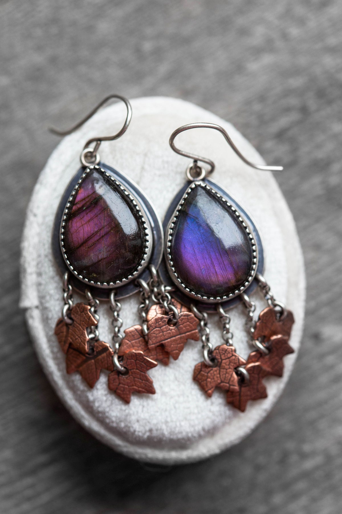 My November Guest Earrings | #3