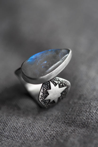 Size 7.75  |  Stardust Ring  |  #17