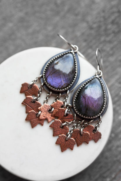My November Guest Earrings | #6