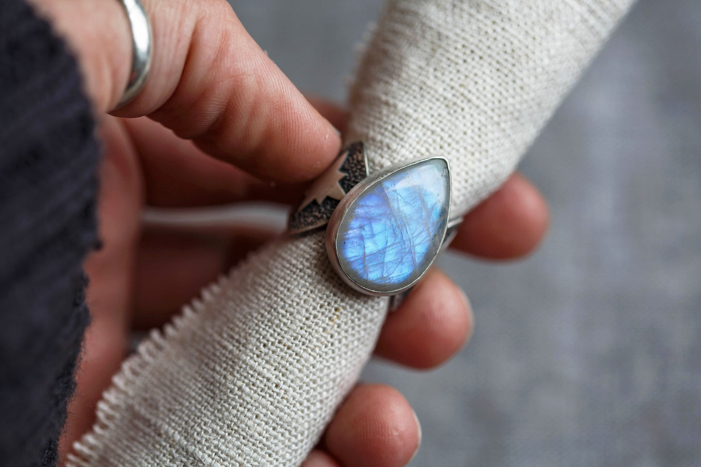 Size 7.75  |  Stardust Ring  |  #18
