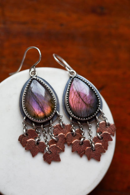 My November Guest Earrings | #8