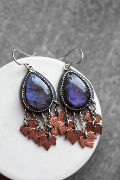 My November Guest Earrings | #9