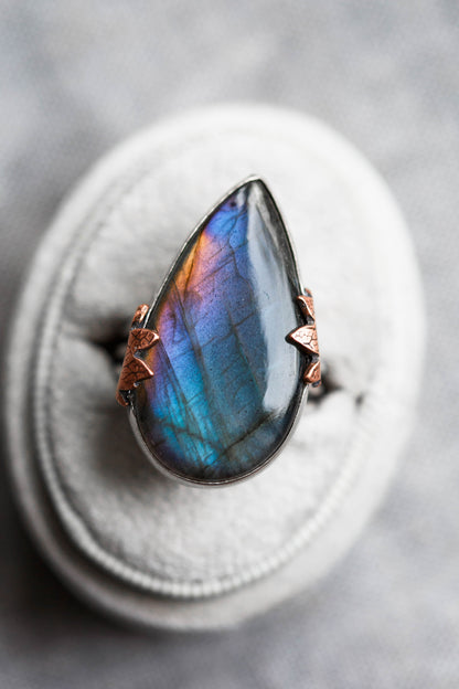 Size 9 | My November Guest Ring | #17