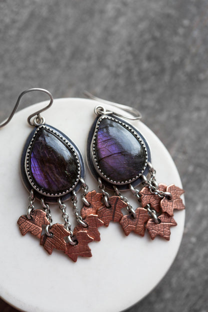 My November Guest Earrings | #12