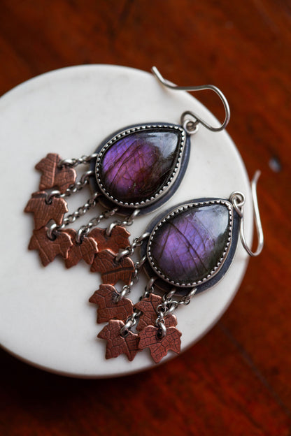 My November Guest Earrings | #12
