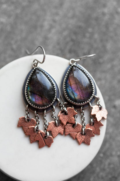 My November Guest Earrings | #13