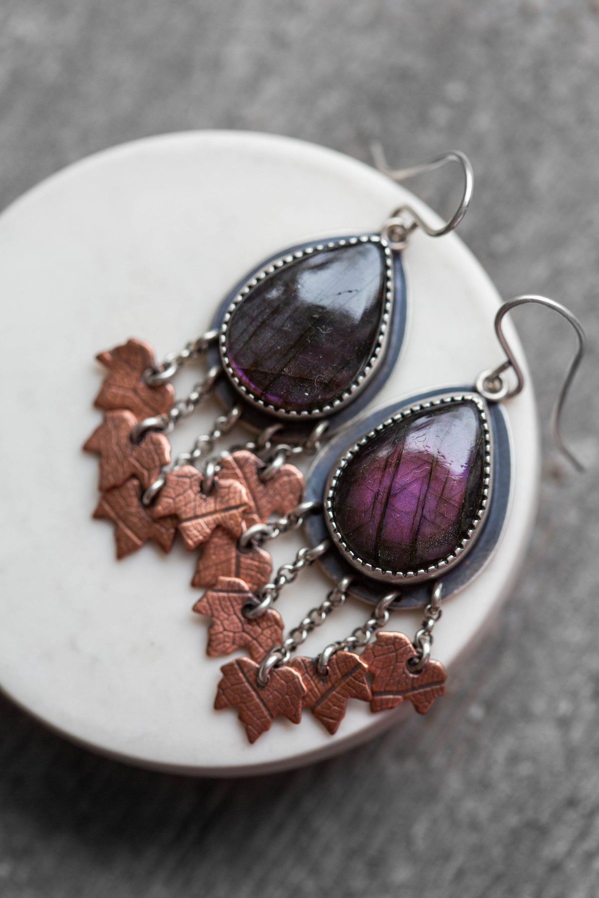 My November Guest Earrings | #16
