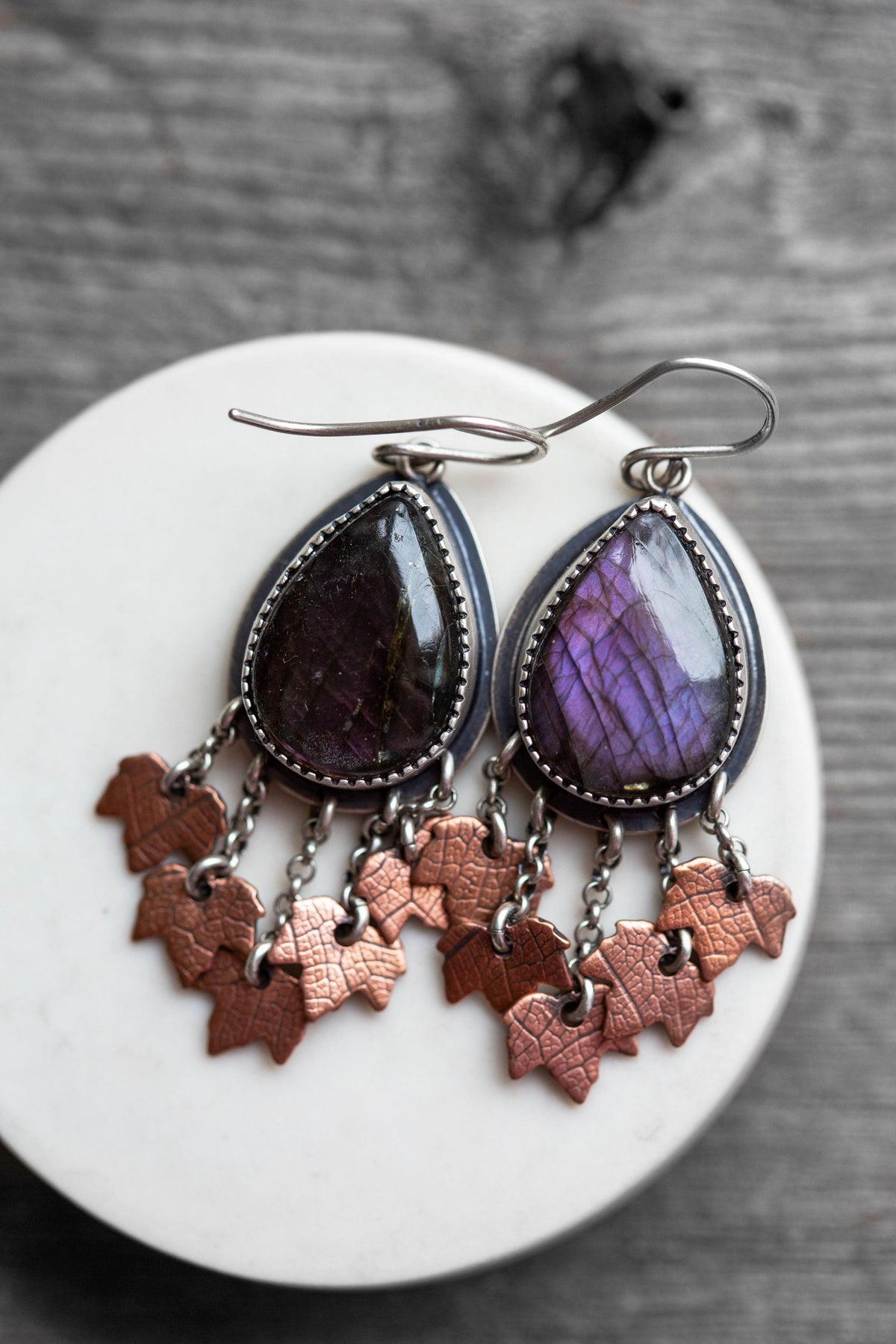 My November Guest Earrings | #18