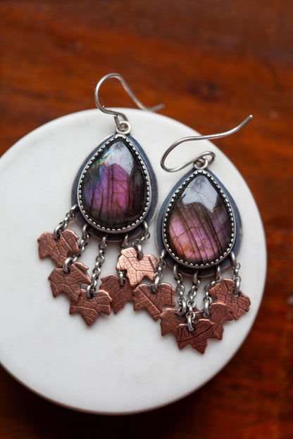 My November Guest Earrings | #19