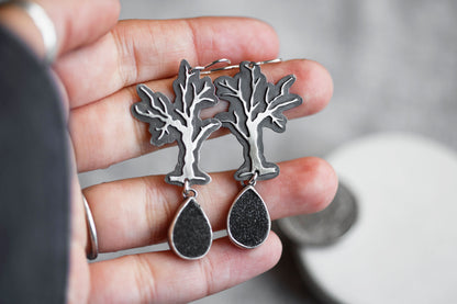 Leafless Dim Earrings | #2