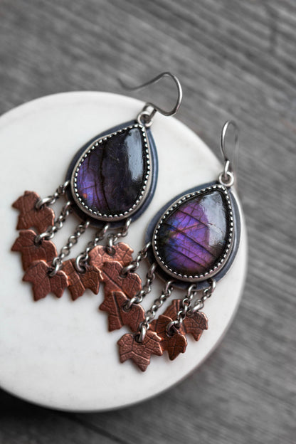My November Guest Earrings | #23