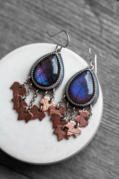 My November Guest Earrings | #26