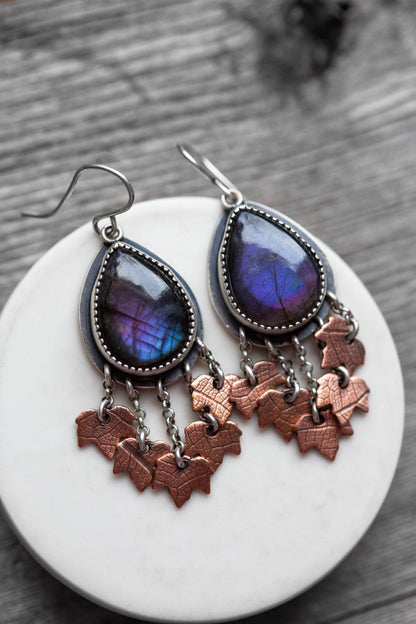 My November Guest Earrings | #26