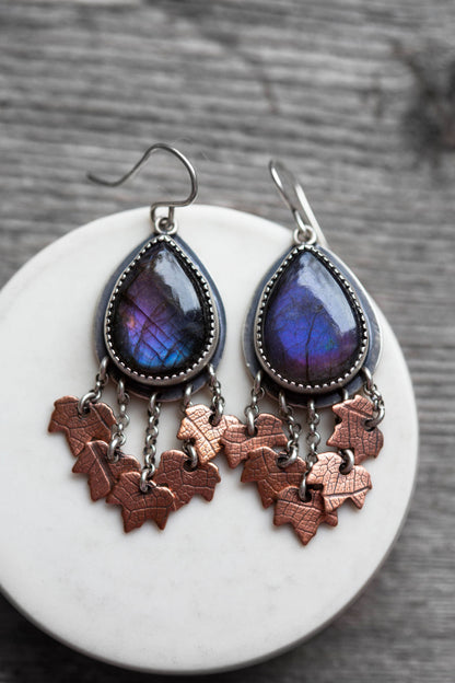 My November Guest Earrings | #26