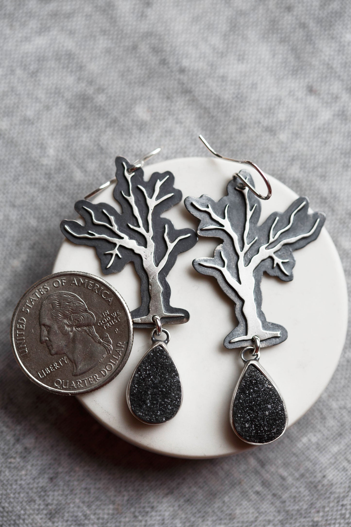 Leafless Dim Earrings | #6