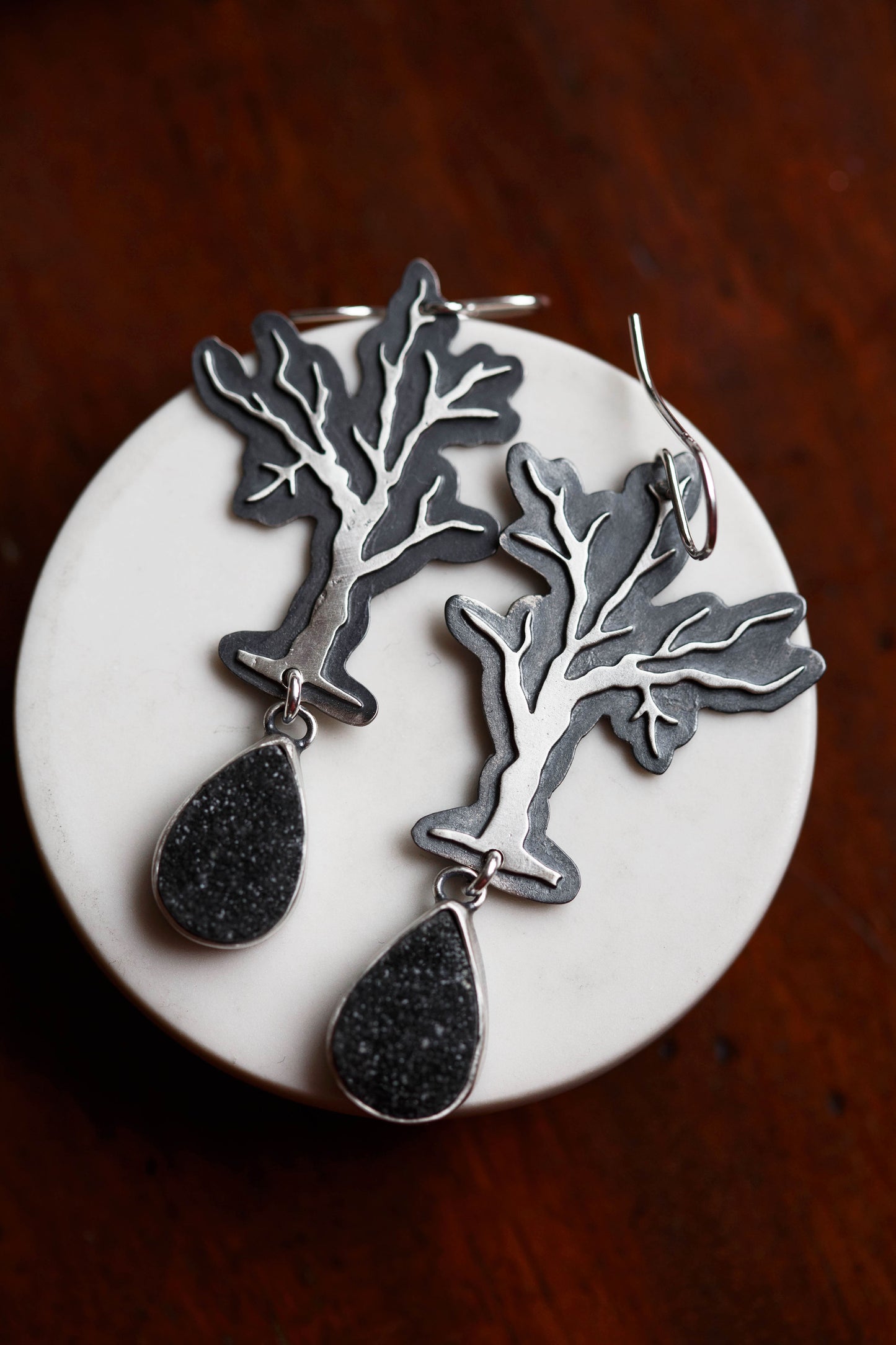 Leafless Dim Earrings | #6