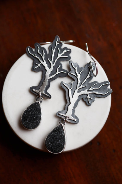 Leafless Dim Earrings | #6