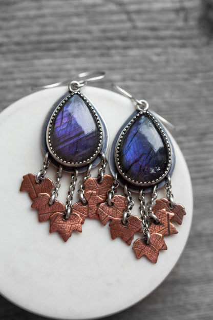 My November Guest Earrings | #27