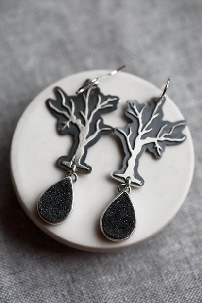 Leafless Dim Earrings | #7