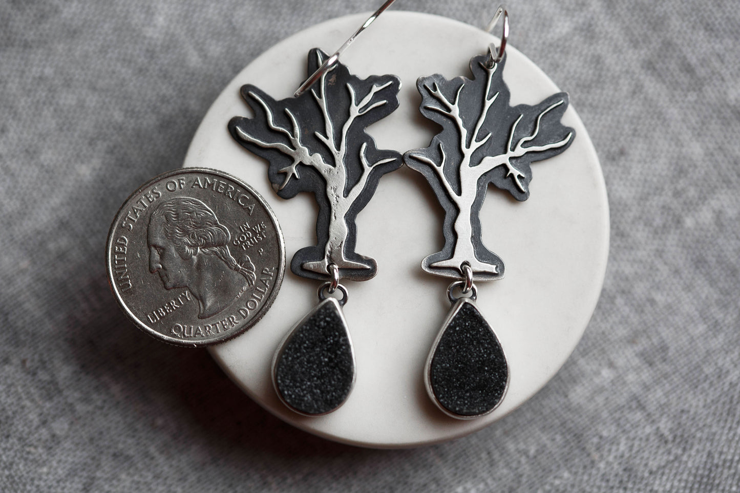 Leafless Dim Earrings | #7