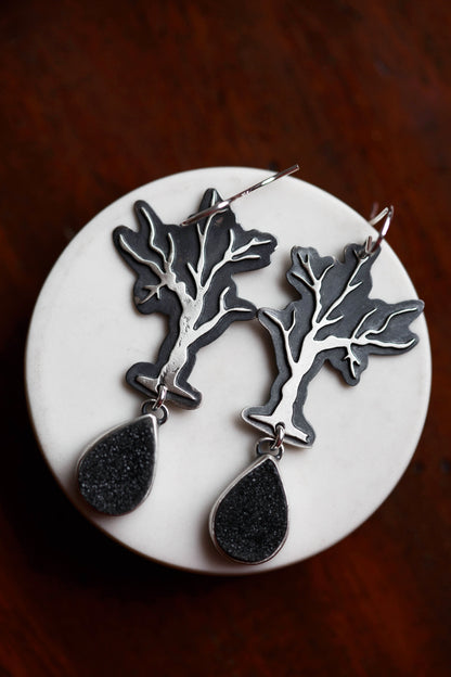 Leafless Dim Earrings | #7