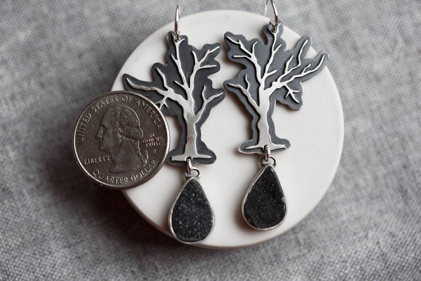 Leafless Dim Earrings | #8