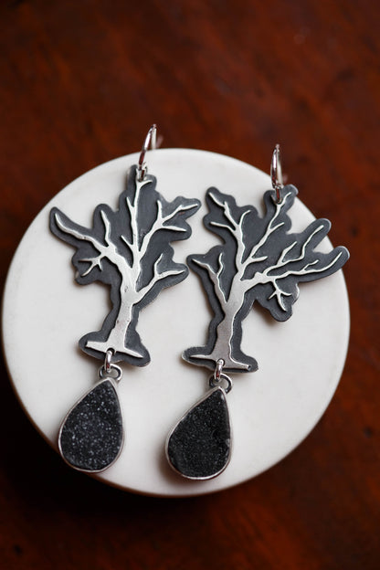Leafless Dim Earrings | #8