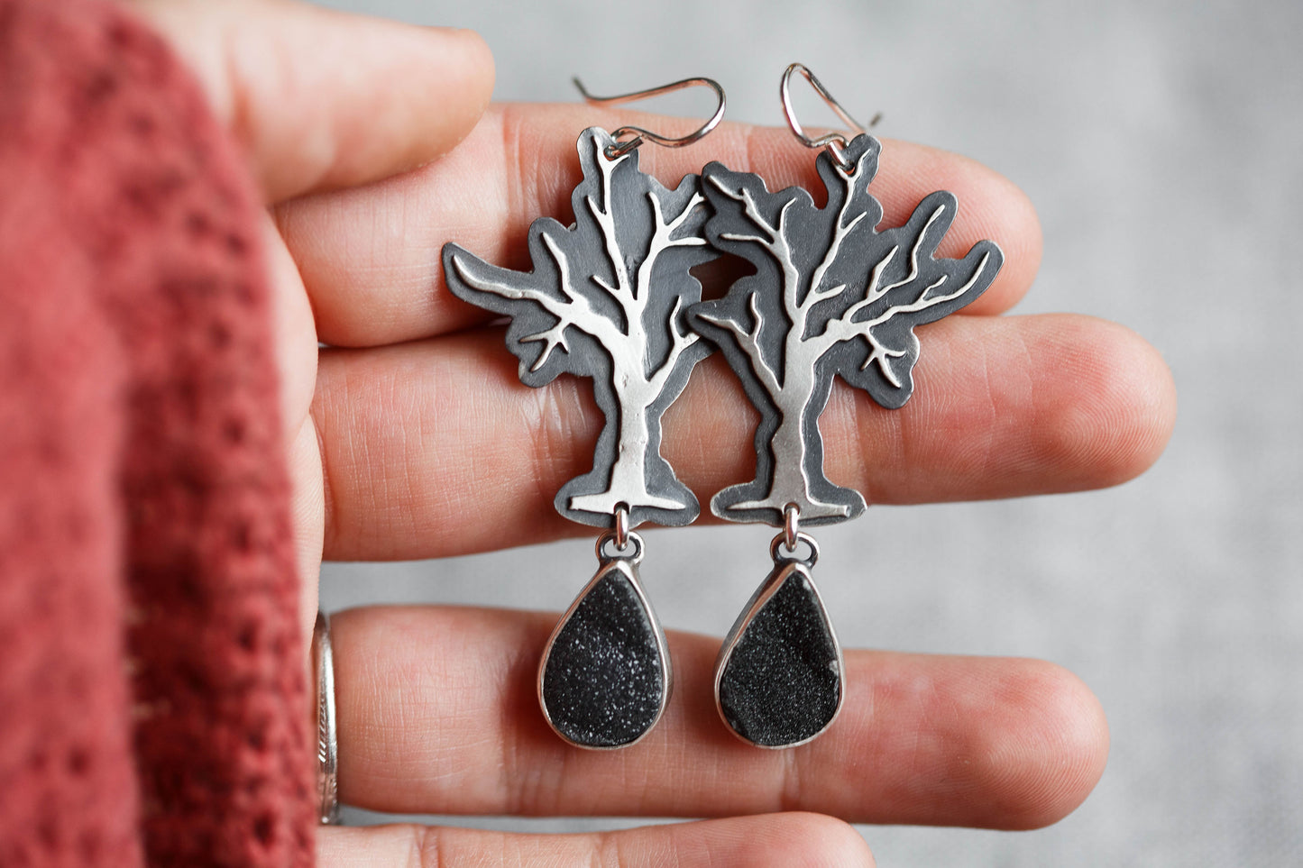 Leafless Dim Earrings | #8