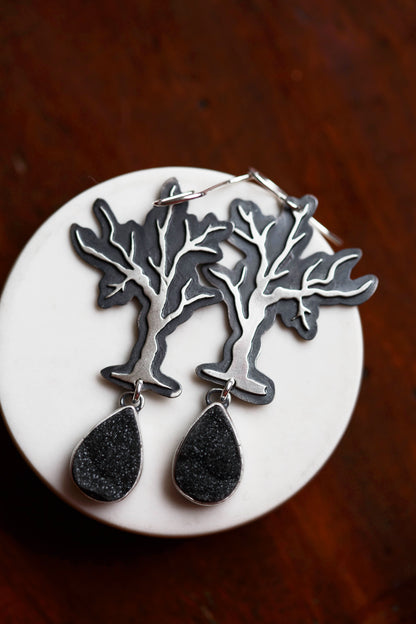 Leafless Dim Earrings | #9
