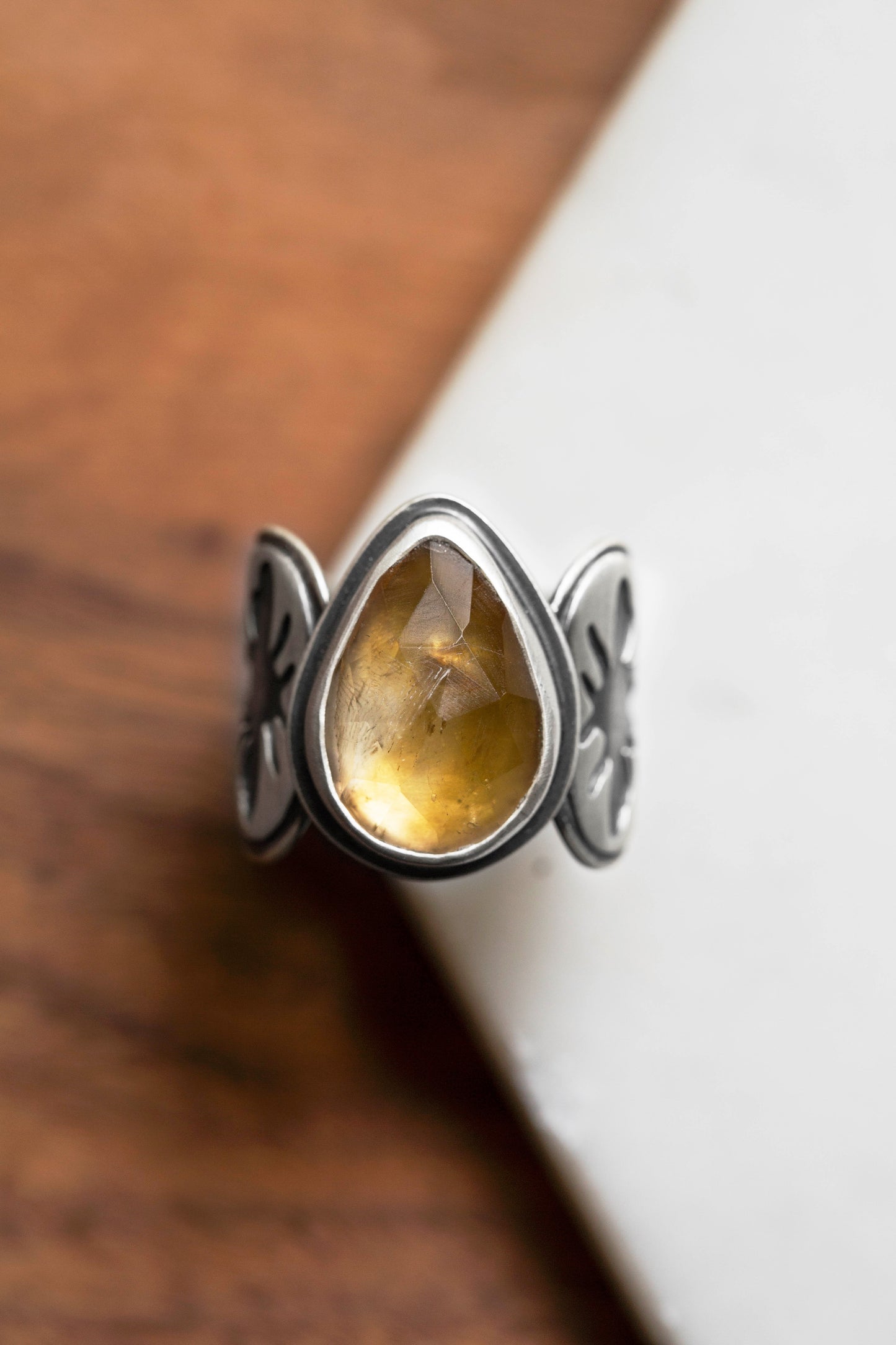 Size 8 | Apiary Ring | #39