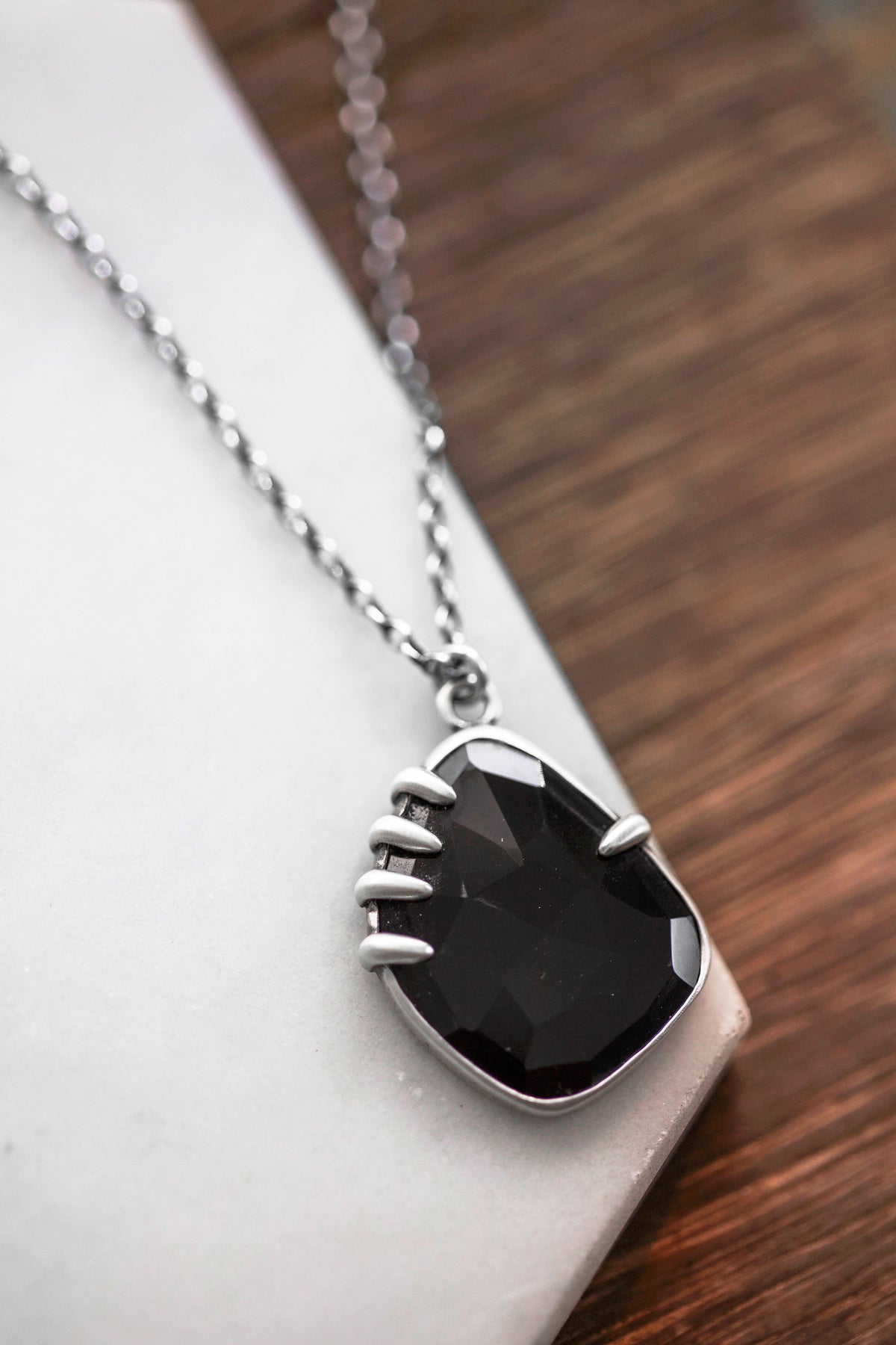(Variant) Vince Noctem Necklace | #9