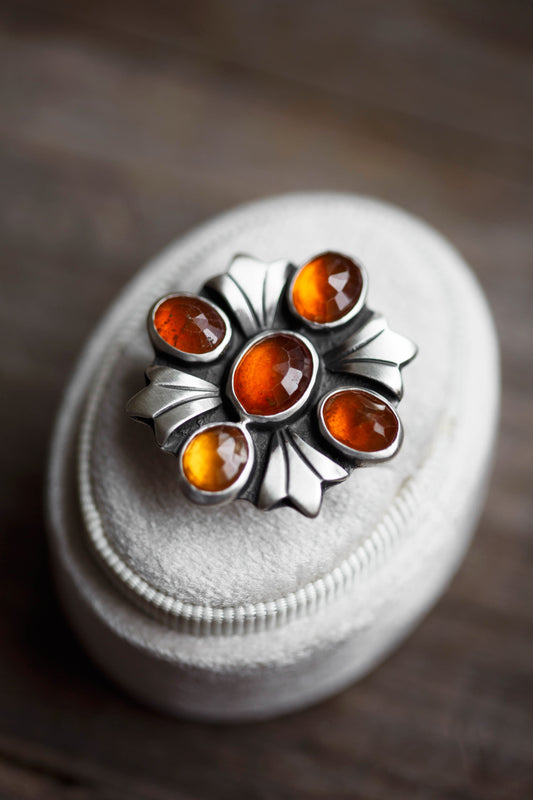 Size 7.5  |  Ad Lucem Ring  |  #12