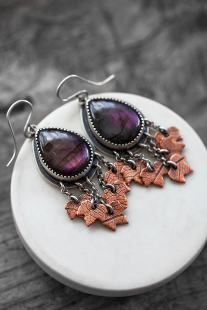 My November Guest Earrings | #30